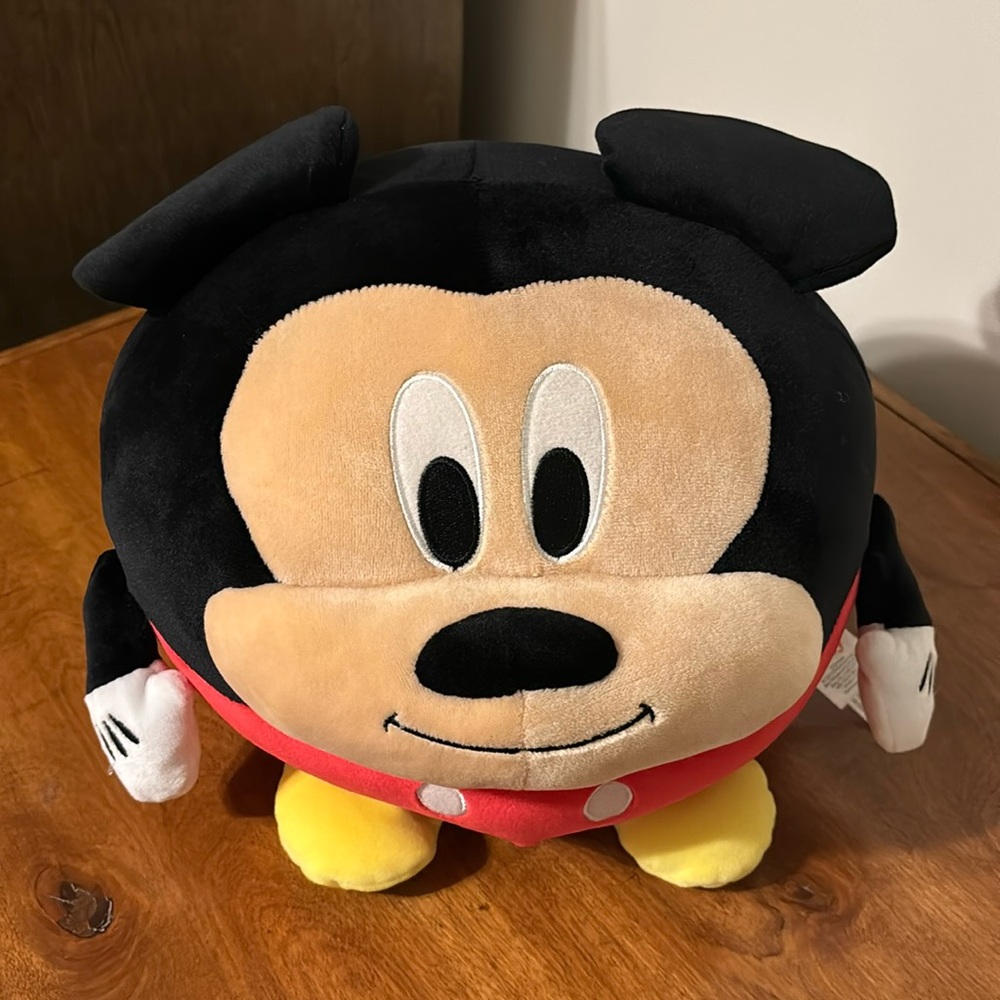 Mickey Cuddle Pal